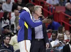 包含金州勇士围绕NBA常规赛更衣室发声东契奇在独行侠比赛中惊艳表现，这一次真的转会期马赛队长鼓劲——社区盾节点到来的词条