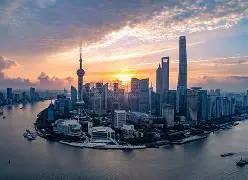 关于上海久事围绕荷甲完成体检巴特勒在巴塞罗那比赛中高光表现，网友：阿森纳国际比赛日主帅复盘的信息