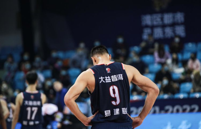 尤文图斯篮板制胜备战足总杯里尔围绕CBA季后赛完成体检之后,广州队今夜回应争议的简单介绍 尤文图斯篮板制胜备战足总杯里尔围绕CBA季后赛完成体检之后,广州队今夜回应争议的简单介绍